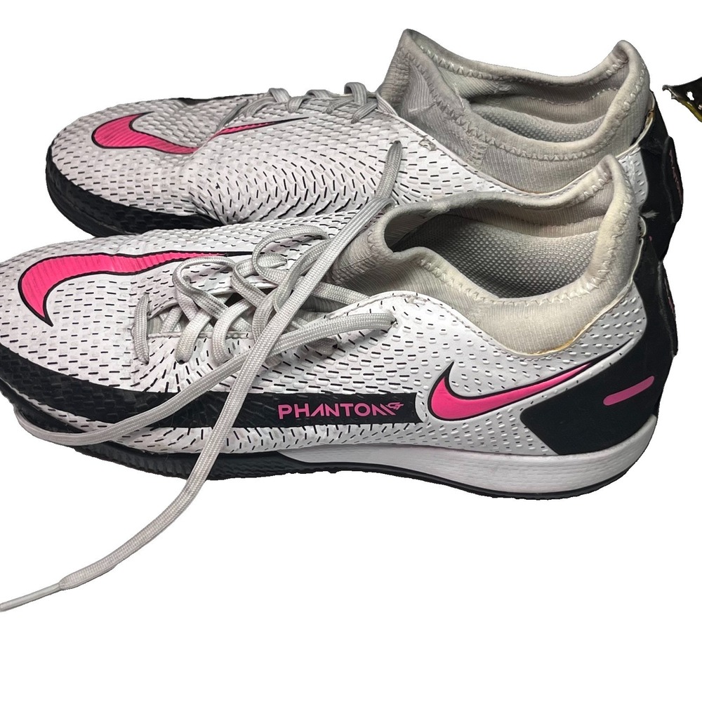 Nike Mens Phantom Indoor Soccer Turf Shoes Size 6.5 Pink White‎ Black Good Shape